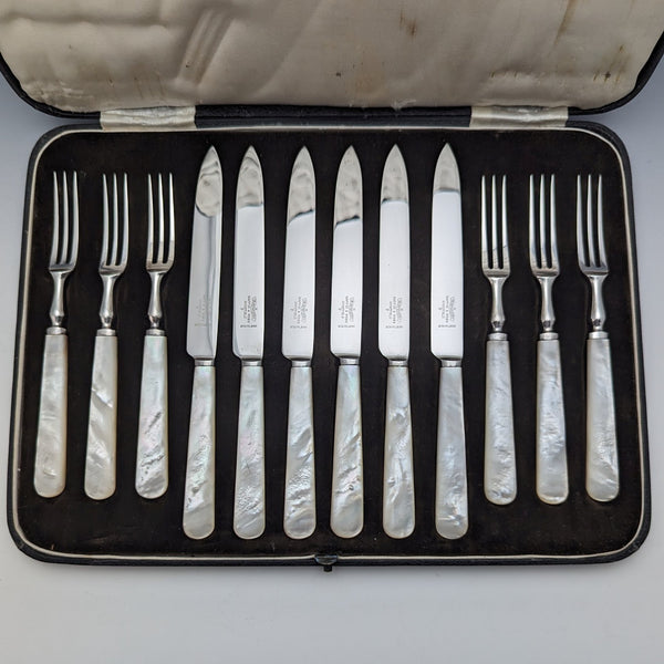 1950 年代英國復古白色珍珠手柄餐具 6 對套裝,帶盒 Mappin 和 Webb